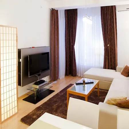 One Bedroom Star * Belgrade